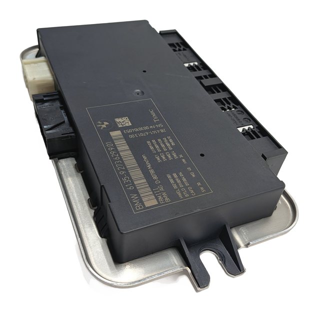 Thumbnail 5: 10-17 BMW 5 6 7 M5 X3 X4 (F06 F10 F12 F25 F26) FRM III BODY LIGHT CONTROL MODULE