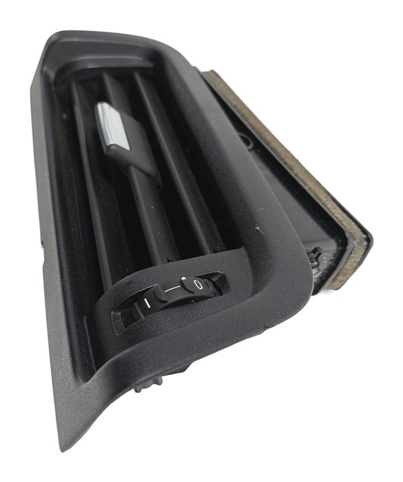 Thumbnail 5: 2012 BMW ACTIVE HYBRID 5 F10 REAR RIGHT B-PILLAR CABIN HEAT AIR AC VENT (Black)