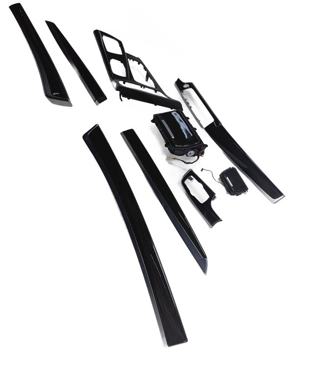 Thumbnail 5: 2012 BMW ACTIVE HYBRID 5 F10 INTERIOR DOOR DASH TRIM MOLDING SET/9 (Fineline)