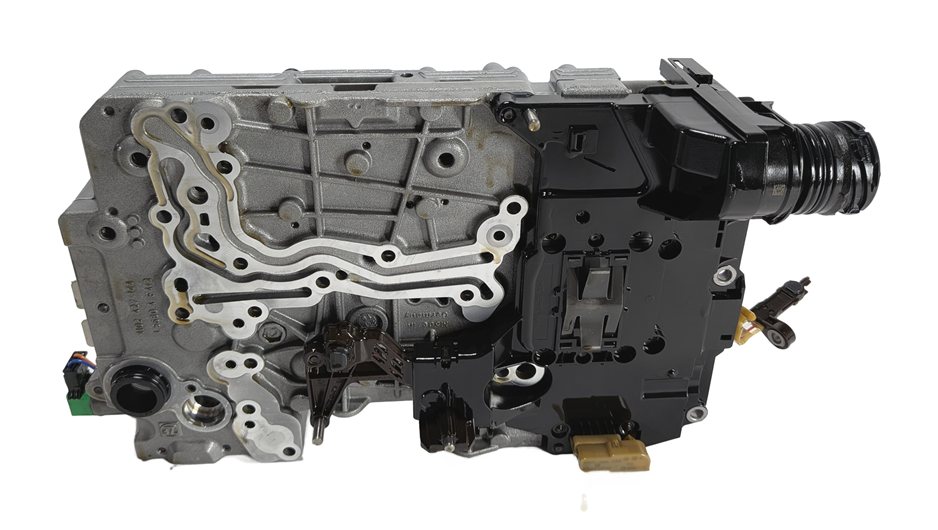 Thumbnail 3: 17-21 BMW 230i 330i 430i F22 F30 F32 8HP-50 TRANSMISSION VALVE BODY MECHATRONICS