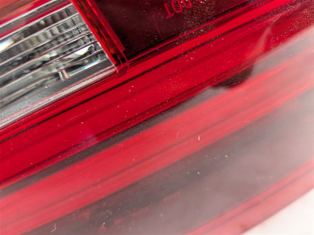 Thumbnail 8: 16-18 BMW 3-SERIES M3 (F30) SEDAN REAR LEFT INNER TRUNK LED TAILLIGHT LIGHT LAMP