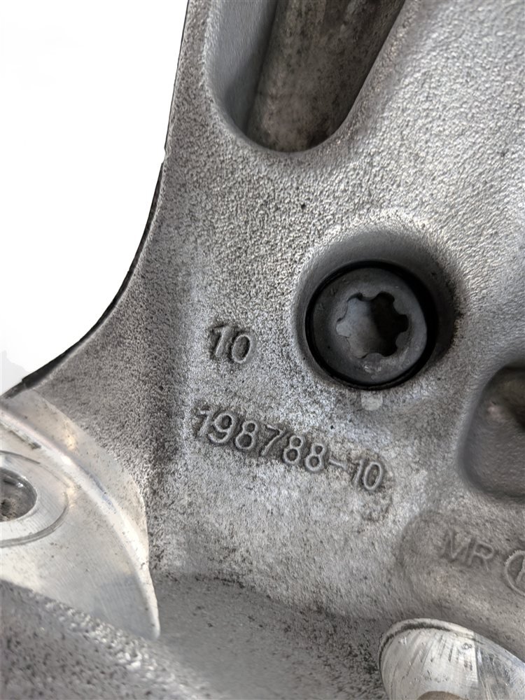 Thumbnail 10: 2012-2018 BMW 320i 328i 330i 335i 340i (F30) SEDAN RIGHT FRONT SPINDLE KNUCKLE
