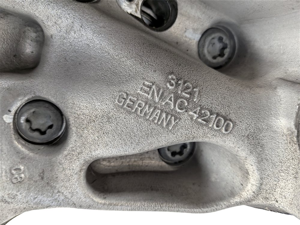 Thumbnail 5: 12-18 BMW 320i 328i 330i 335i 340i (F30) SEDAN LEFT FRONT SPINDLE KNUCKLE HUB