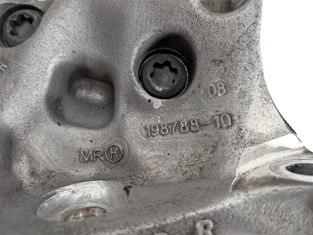 Thumbnail 6: 12-18 BMW 320i 328i 330i 335i 340i (F30) SEDAN LEFT FRONT SPINDLE KNUCKLE HUB