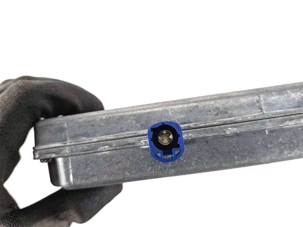 Thumbnail 10: 10-19 BMW 2 3 4 5 6 7 SERIES F01 F02 F10 F12 F22 F30 F32 REARVIEW CAMERA MODULE