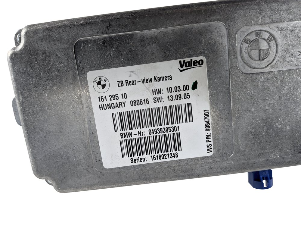 Thumbnail 7: 10-19 BMW 2 3 4 5 6 7 SERIES F01 F02 F10 F12 F22 F30 F32 REARVIEW CAMERA MODULE