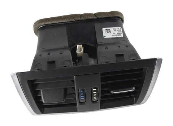 Thumbnail 4: 2017 BMW 330I (F30) REAR CENTER CONSOLE HEAT AIR AC VENT GRILLE BEZEL (Black)