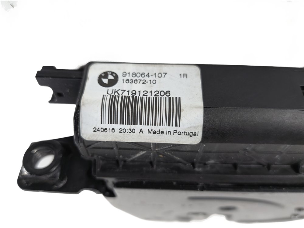 Thumbnail 6: 2014 BMW 328XID SEDAN (F30) REAR TRUNK LID DECKLID LOCK LATCH ACTUATOR MOTOR