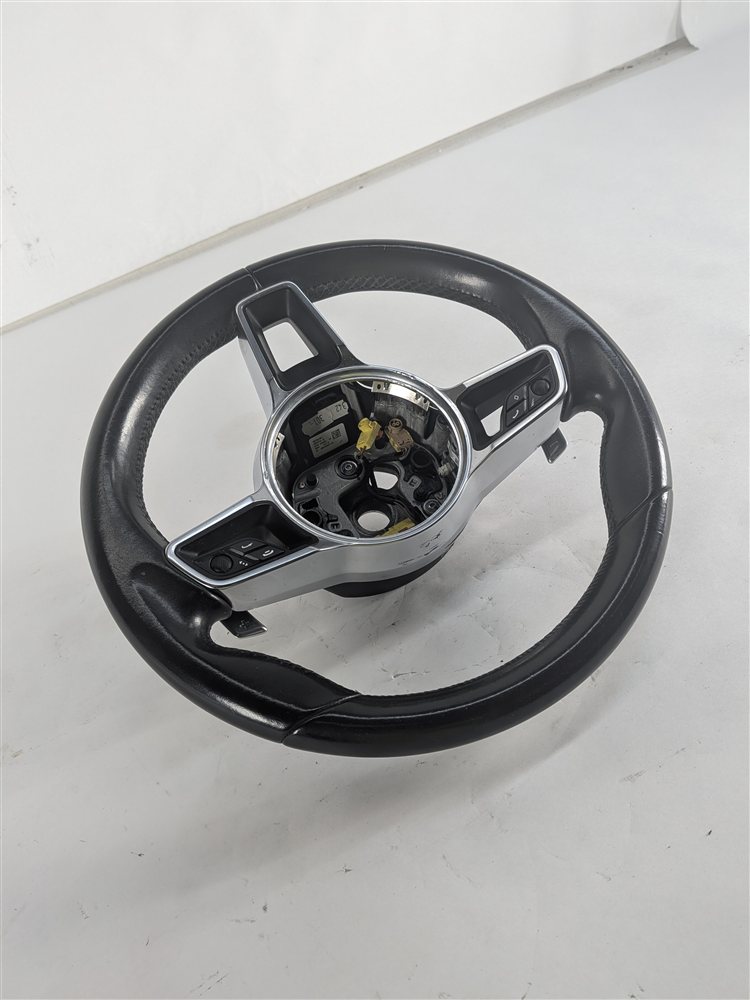 15-18 PORSCHE CAYENNE 958 MULTIFUNCTION SPORT STEERING WHEEL w/ PADDLES (Black)