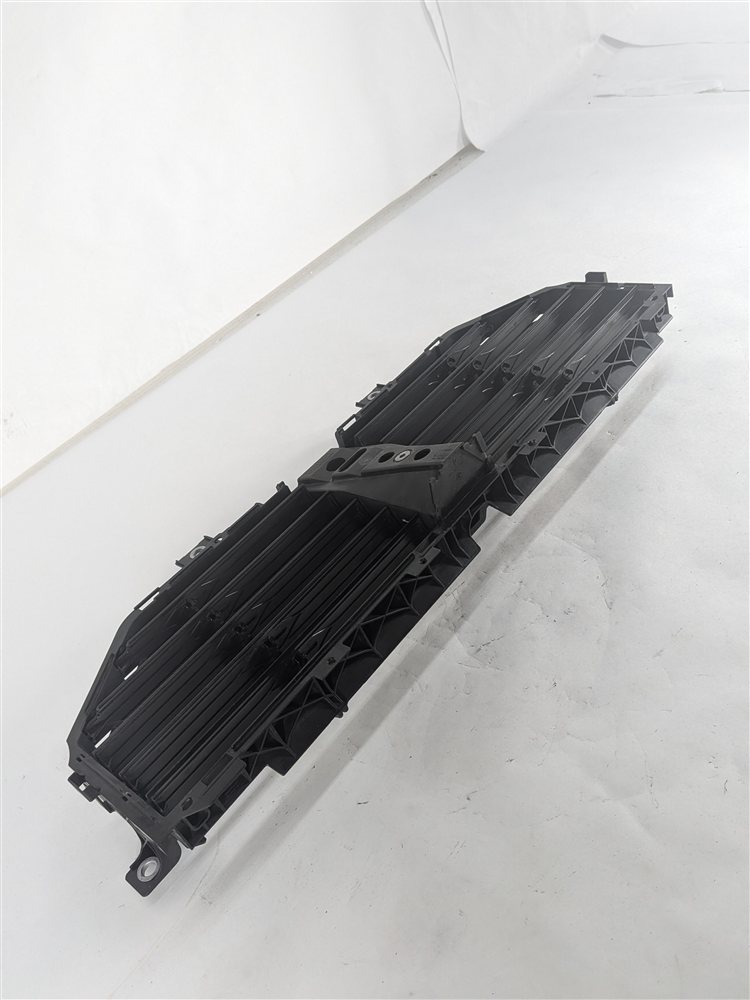 15-18 PORSCHE CAYENNE (958) RADIATOR AIR SHUTTER GRILLE ACTUATOR MOTOR ASSEMBLY