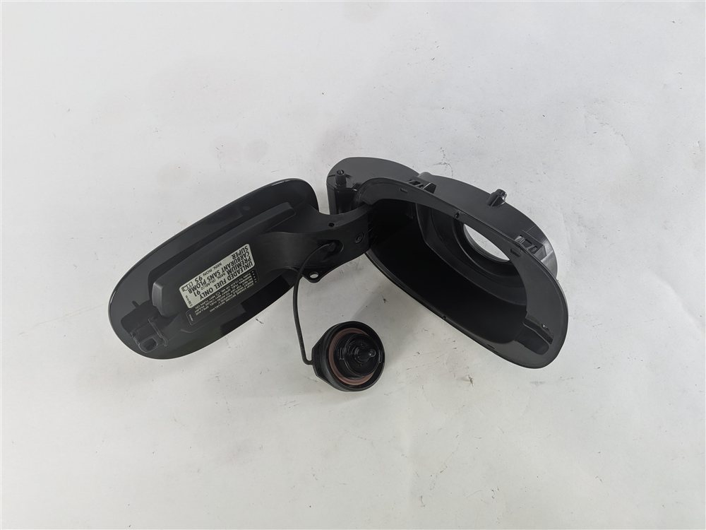 Thumbnail 7: 2011-2018 PORSCHE CAYENNE (958) FUEL TANK DOOR w/ HOUSING (Black)