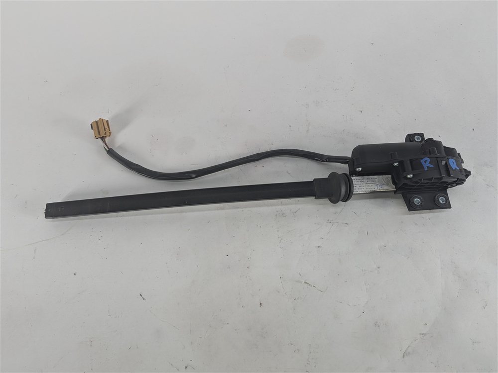 Thumbnail 4: 2016 PORSCHE CAYENNE (958) REAR RIGHT DOOR WINDOW POWER SUN SHADE MOTOR