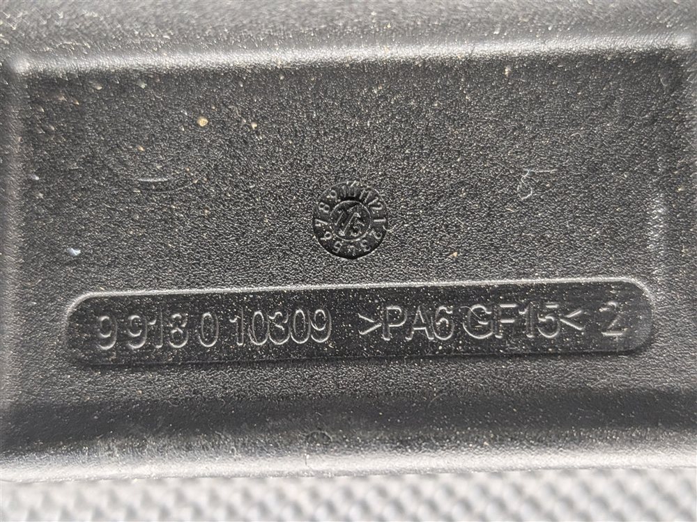 Thumbnail 8: 11-18 PORSCHE CAYENNE (958) TRUNK RETRACTABLE CARGO COVER PRIVACY SHADE (Black)