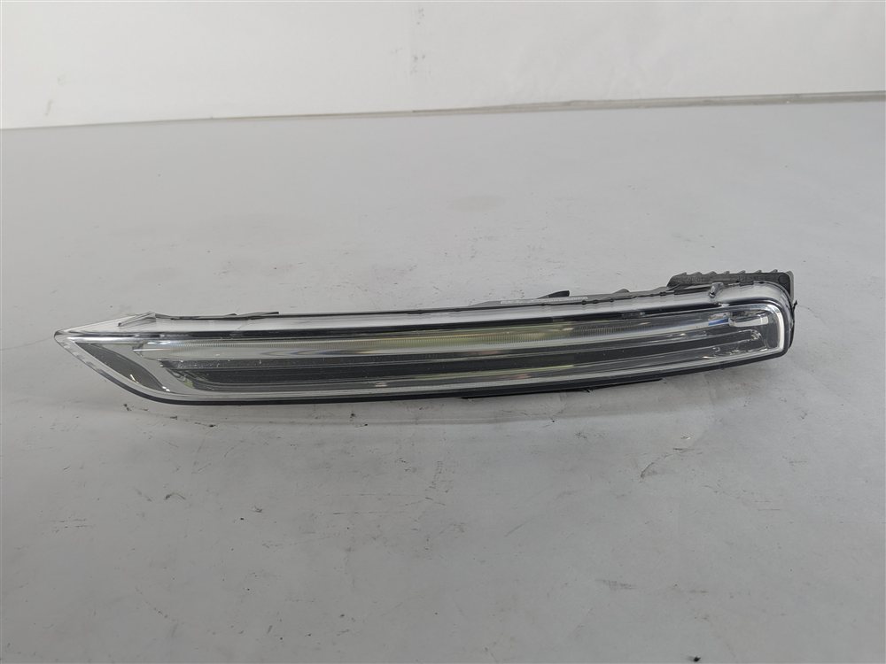 Thumbnail 3: 2015-2018 CAYENNE (958) LEFT DRIVER DRL FOGLIGHT DAYTIME RUNNING LIGHT LAMP