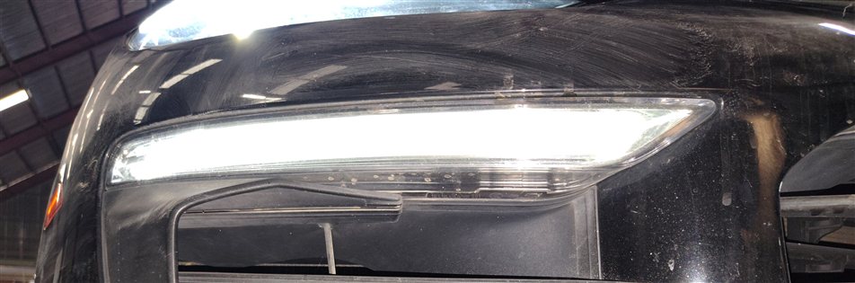 Thumbnail 2: 2015-2018 CAYENNE (958) RIGHT PASSENGER DRL FOGLIGHT DAYTIME RUNNING LIGHT LAMP