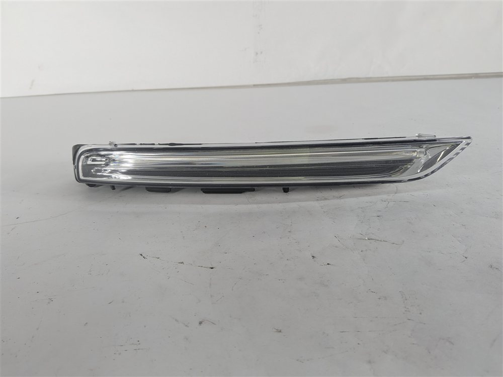 Thumbnail 3: 2015-2018 CAYENNE (958) RIGHT PASSENGER DRL FOGLIGHT DAYTIME RUNNING LIGHT LAMP