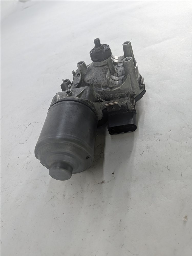 Thumbnail 5: 2011-2018 PORSCHE CAYENNE (958) FRONT WINDSHIELD WIPER MOTOR
