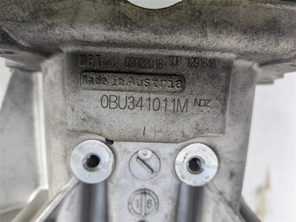 Thumbnail 10: 2011-2018 PORSCHE CAYENNE (958) 3.0L ENGINE FRONT TRANSFER CASE ASSEMBLY