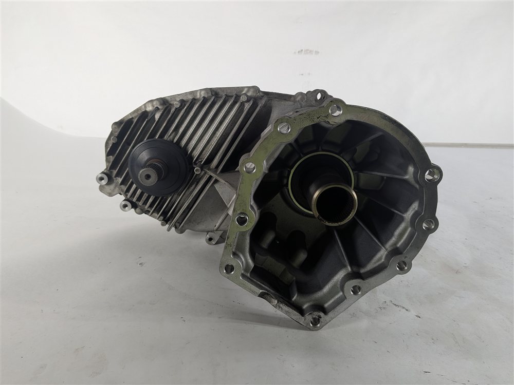 Thumbnail 7: 2011-2018 PORSCHE CAYENNE (958) 3.0L ENGINE FRONT TRANSFER CASE ASSEMBLY