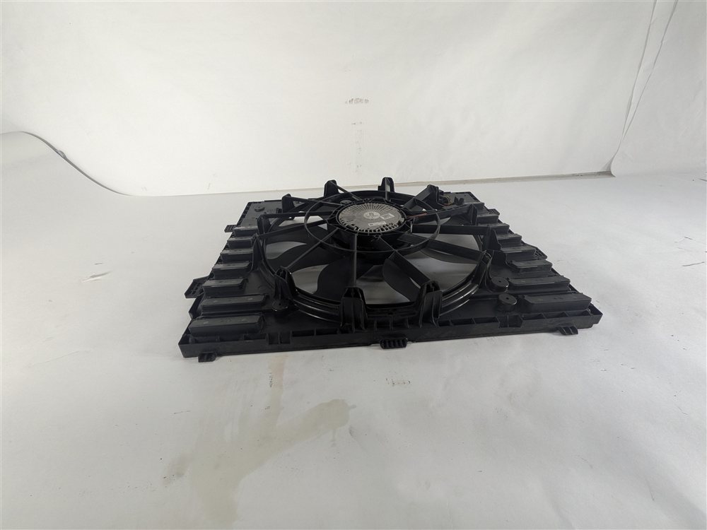 Thumbnail 2: 2011-2018 PORSCHE CAYENNE HYBRID (958) RADIATOR COOLING FAN w/ SHROUD