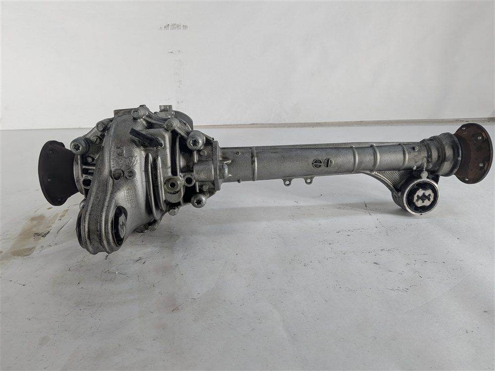 Thumbnail 7: 11-18 PORSCHE CAYENNE (958) 3.0L FRONT DIFFERENTIAL GEAR CARRIER w/ OUTPUT SHAFT