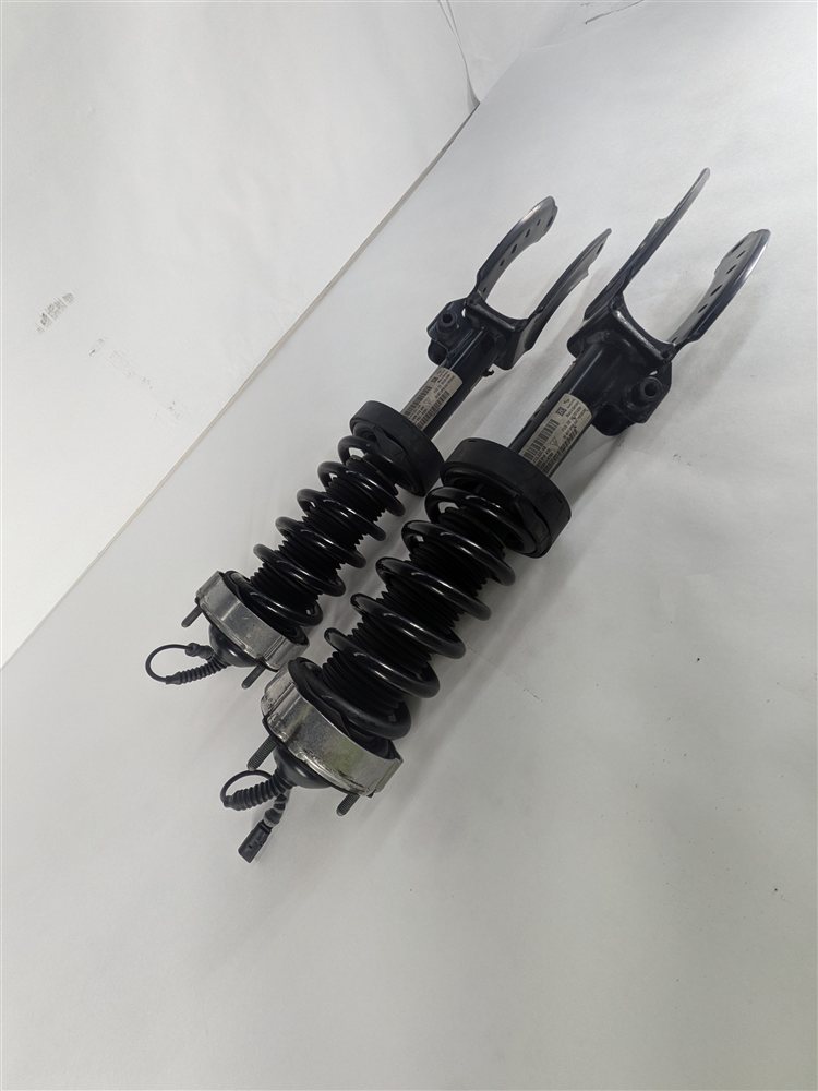 11-18 PORSCHE CAYENNE 958 FRONT LEFT RIGHT AIR SUSPENSION VDC SHOCK STRUT SET/2