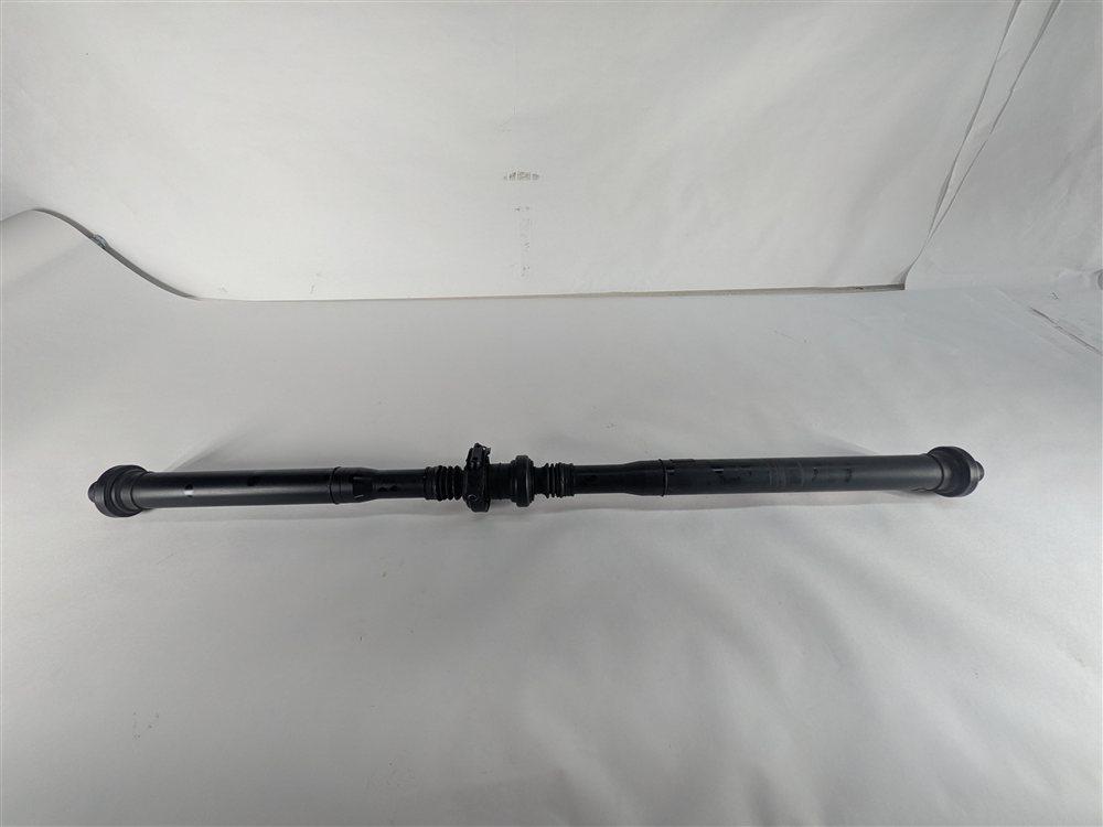 Thumbnail 5: 2011-2018 PORSCHE CAYENNE (958) 3.0L GAS REAR DRIVESHAFT DRIVE LINE SHAFT