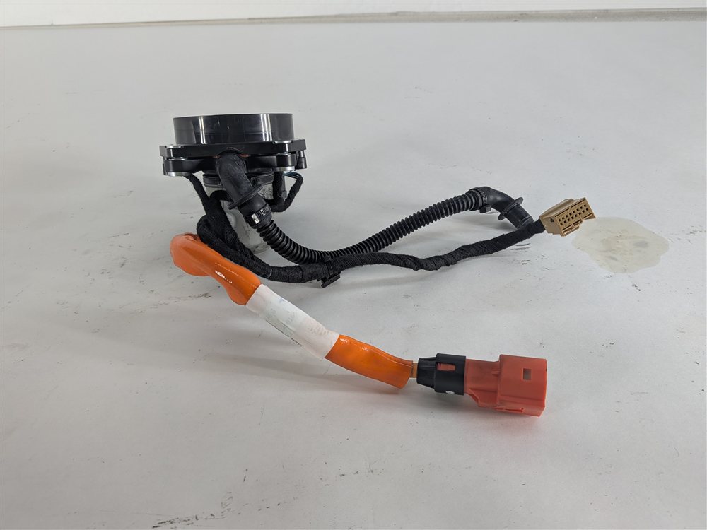 Thumbnail 5: 2016 PORSCHE CAYENNE 958 HYBRID HIGH VOLTAGE EV CHARGING SOCKET INLET PORT
