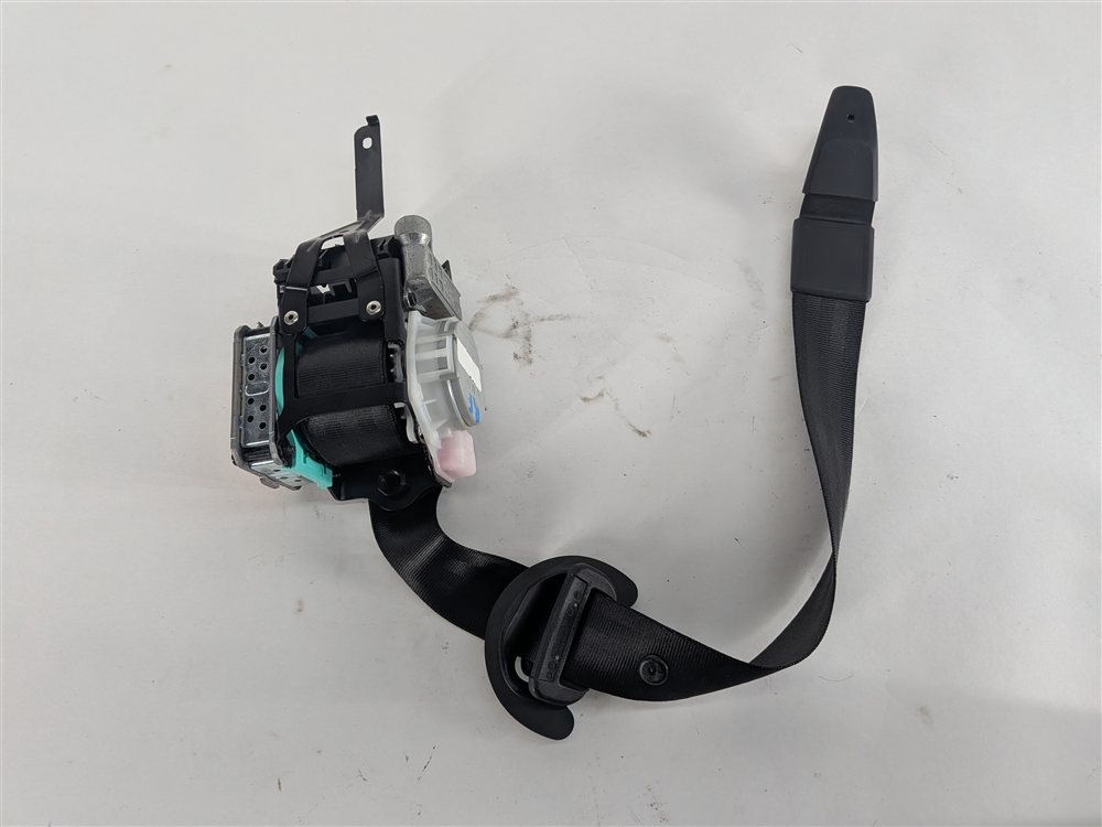 Thumbnail 3: 2011-2018 PORSCHE CAYENNE (958) FRONT RIGHT PASSENGER SEATBELT RETRACTOR (Black)