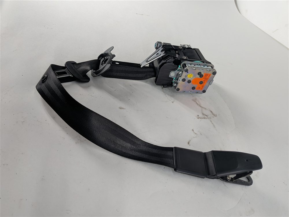 Thumbnail 4: 2011-2018 PORSCHE CAYENNE (958) LEFT FRONT DRIVER SEATBELT RETRACTOR (Black)