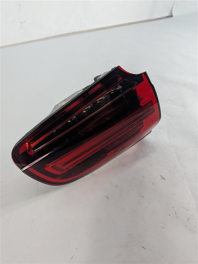 2015-2018 PORSCHE CAYENNE (958) REAR LEFT DRIVER INNER TAILLIGHT LIGHT LAMP