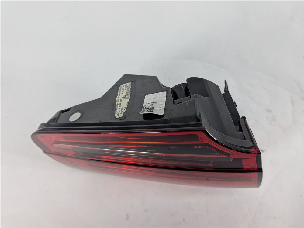 Thumbnail 4: 2015-2018 PORSCHE CAYENNE (958) REAR LEFT DRIVER INNER TAILLIGHT LIGHT LAMP