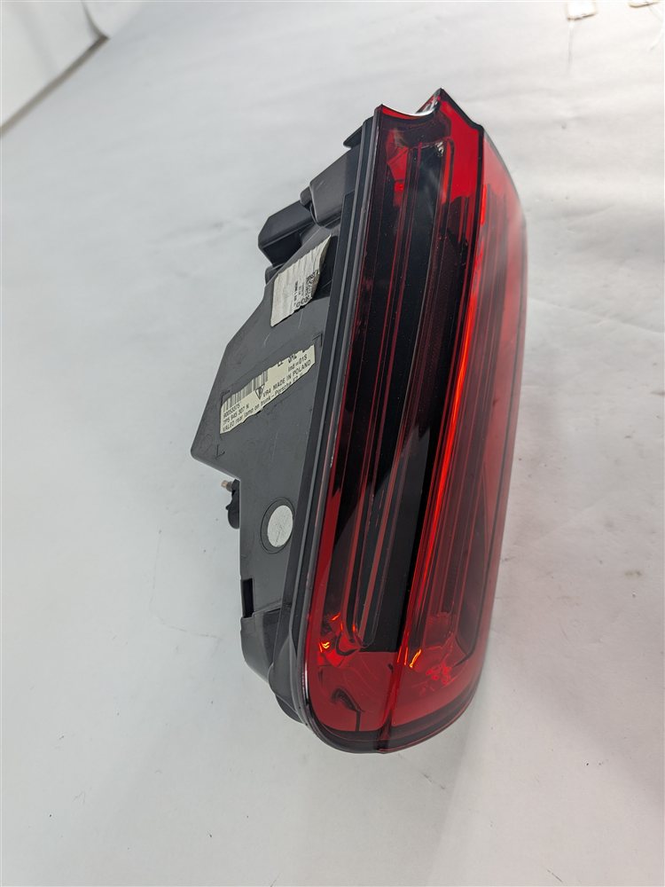 Thumbnail 6: 2015-2018 PORSCHE CAYENNE (958) REAR LEFT DRIVER INNER TAILLIGHT LIGHT LAMP