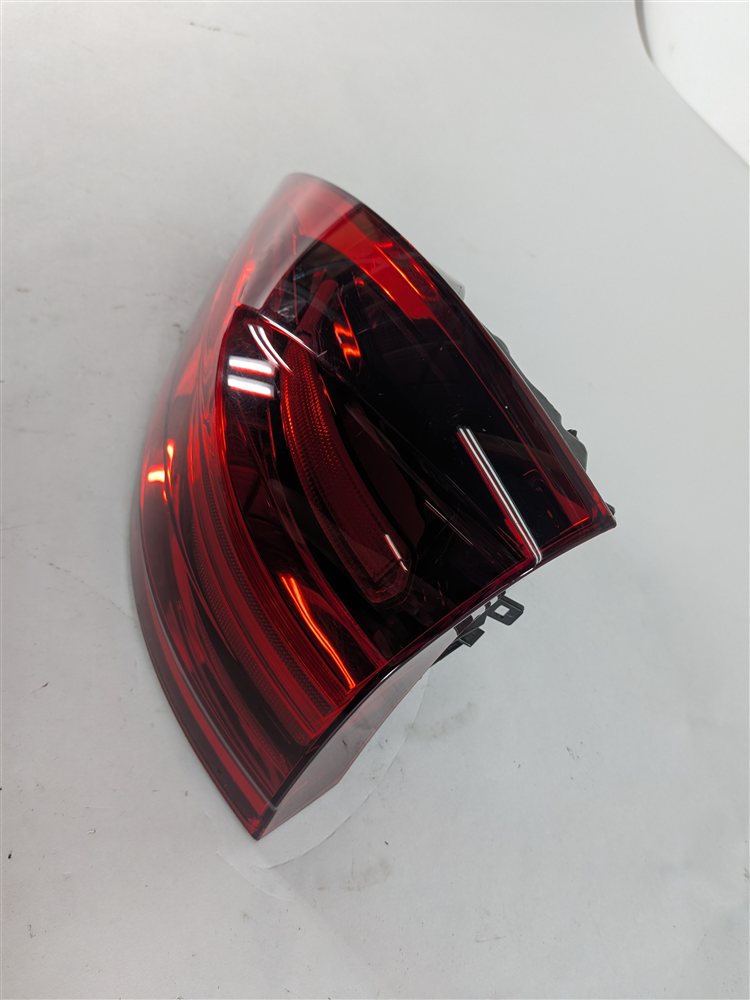 Thumbnail 5: 15-18 PORSCHE CAYENNE (958) REAR LEFT DRIVER OUTER TAILLIGHT BRAKE LIGHT LAMP