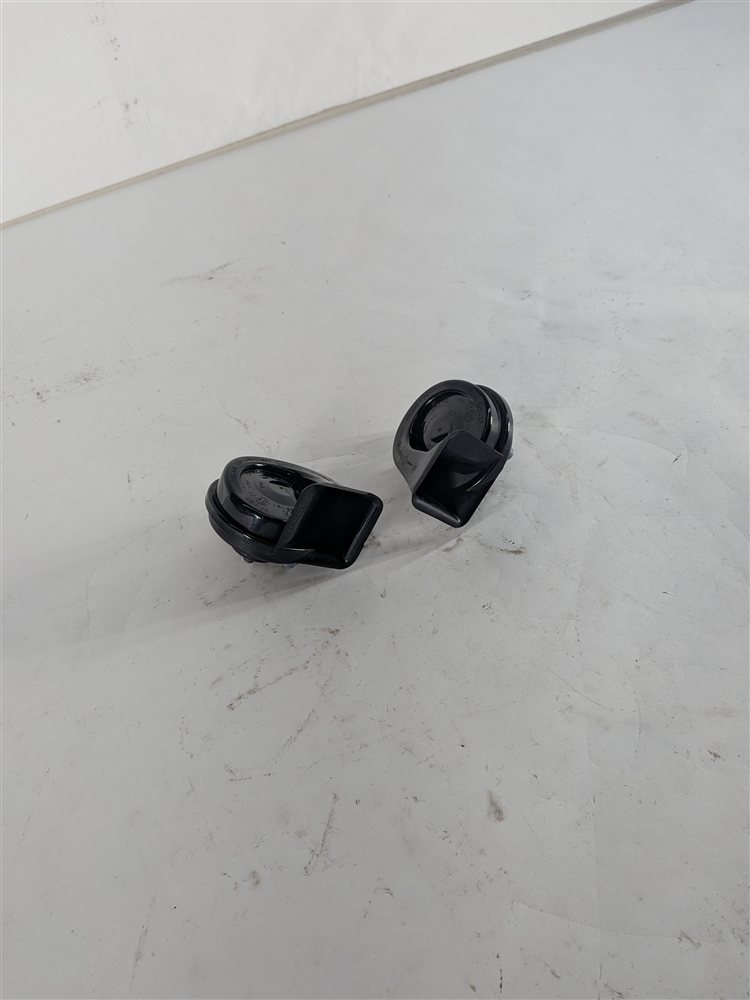 2015-2018 PORSCHE CAYENNE (958) HIGH & LOW TONE SAFETY HORN SET-2