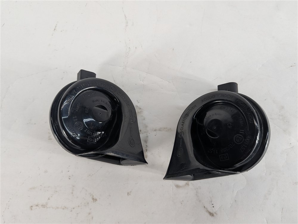 Thumbnail 3: 2015-2018 PORSCHE CAYENNE (958) HIGH & LOW TONE SAFETY HORN SET-2
