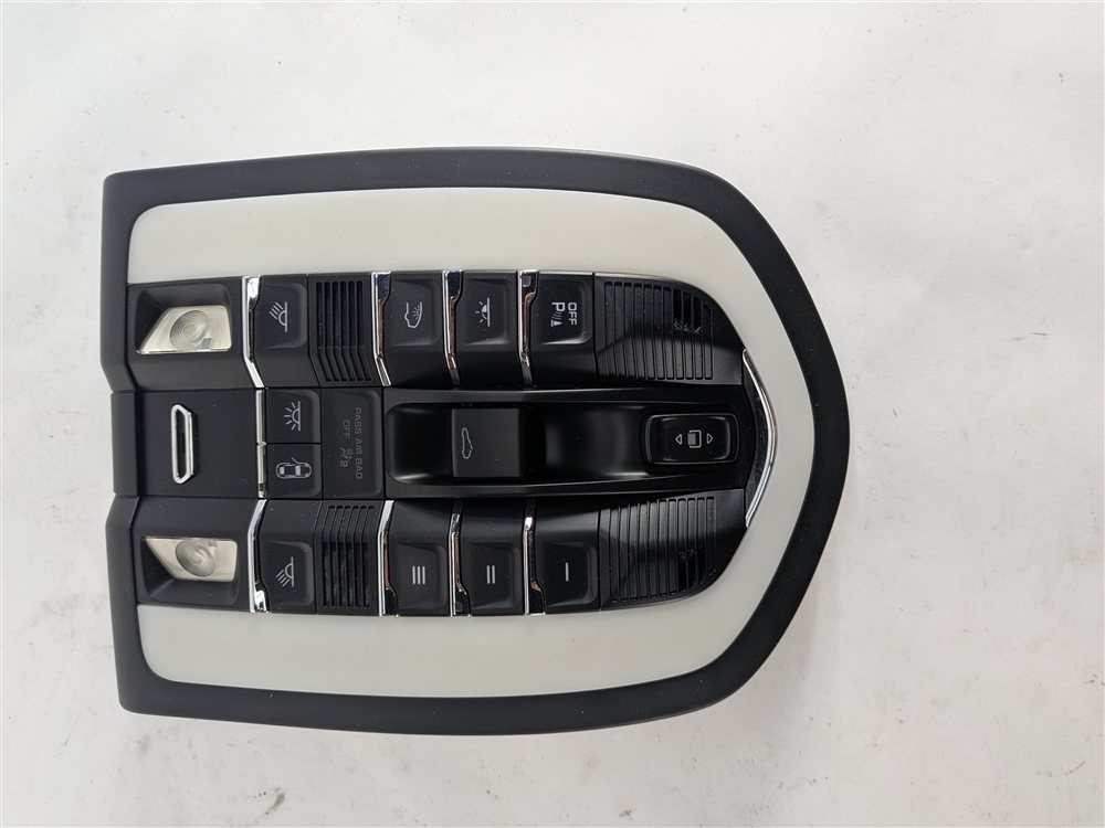 Thumbnail 4: 2010-2018 PORSCHE CAYENNE PANAMERA (958 970 G1) FRONT DOMELIGHT LAMP (Black)