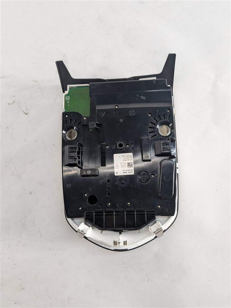 Thumbnail 8: 2010-2018 PORSCHE CAYENNE PANAMERA (958 970 G1) FRONT DOMELIGHT LAMP (Black)