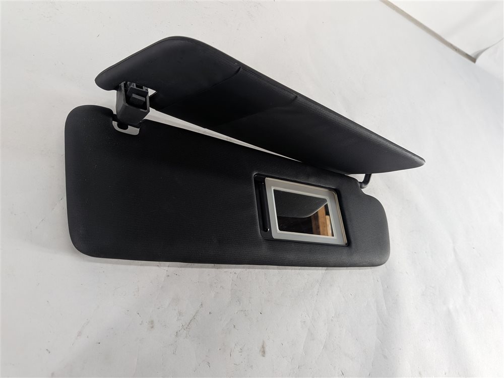 Thumbnail 5: 2015-2018 PORSCHE CAYENNE (958) RIGHT SUN VISOR ILLUMINATED w/ MIRROR (Black)