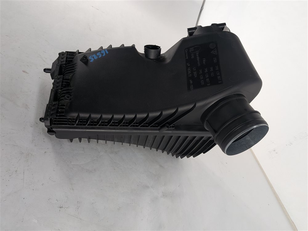 Thumbnail 4: 2011-2018 PORSCHE CAYENNE (958) 3.0L GAS HYBRID AIR INTAKE FILTER BOX CLEANER