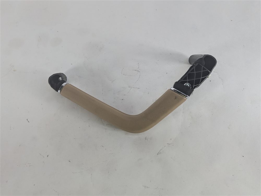 Thumbnail 3: 2016 PORSCHE CAYENNE (958) FRONT LEFT DOOR PULL GRAB HANDLE (LUXOR BEIGE)
