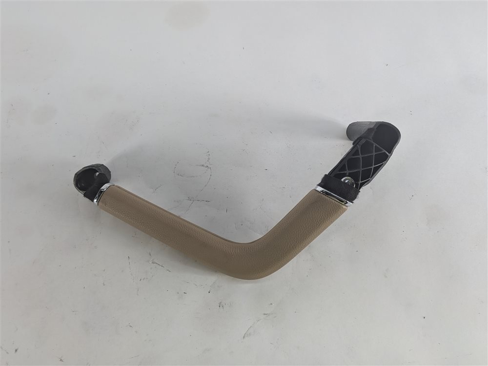 Thumbnail 3: 2016 PORSCHE CAYENNE 958 REAR LEFT INTERIOR DOOR PULL GRAB HANDLE (BEIGE)