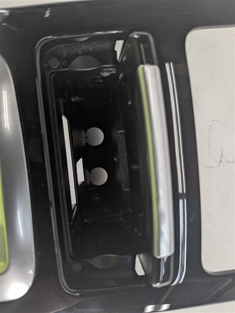 Thumbnail 11: 2016 PORSCHE CAYENNE (958) CENTER CONSOLE SHIFTER TRIM BEZEL (Piano Black)