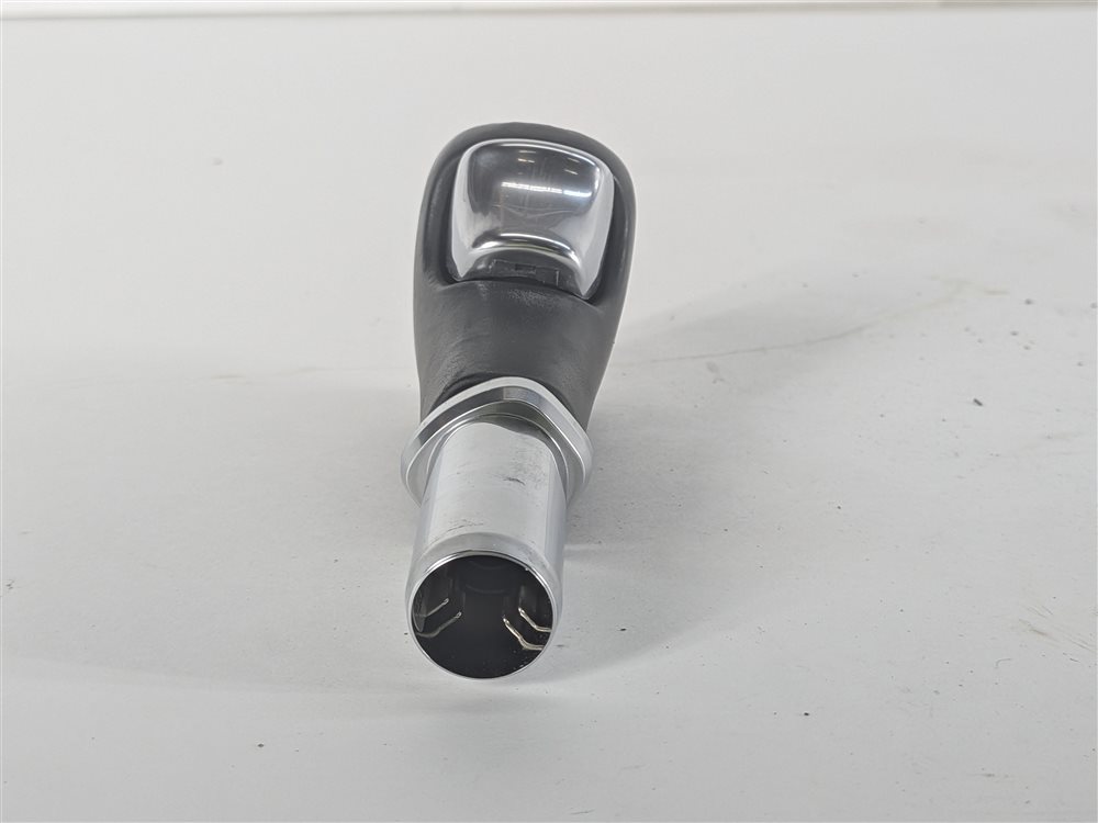Thumbnail 2: 2016 PORSCHE CAYENNE (958) AUTOMATIC LEATHER GEAR SHIFT SHIFTER KNOB CHROME