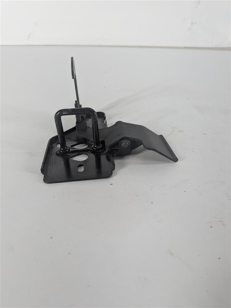 Thumbnail 2: 2016 PORSCHE CAYENNE 958 FRONT HOOD BONNET LID LOCK LATCH RELEASE MECHANISM