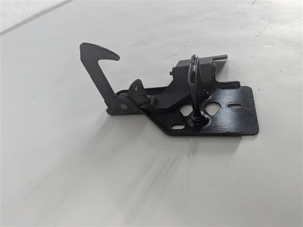 Thumbnail 5: 2016 PORSCHE CAYENNE 958 FRONT HOOD BONNET LID LOCK LATCH RELEASE MECHANISM