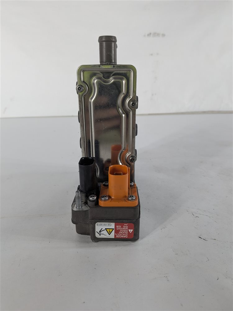 Thumbnail 2: 2016 PORSCHE CAYENNE (958) HYBRID HV HIGH VOLTAGE ELECTRIC COOLANT FLOW HEATER