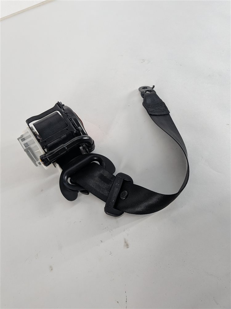 2016 PORSCHE CAYENNE (958) REAR RIGHT SEATBELT SAFETY BELT RETRACTOR (Black)