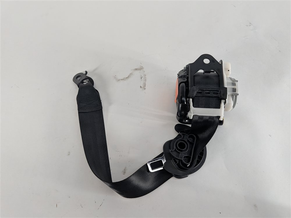 Thumbnail 5: 2016 PORSCHE CAYENNE (958) REAR RIGHT SEATBELT SAFETY BELT RETRACTOR (Black)