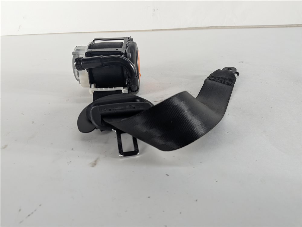 Thumbnail 3: 2016 PORSCHE CAYENNE (958) REAR LEFT SEATBELT SAFETY BELT RETRACTOR (Black)